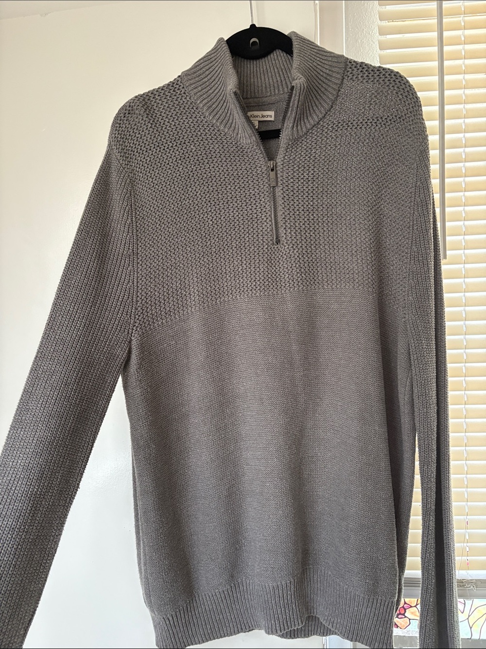 Calvin Klein Jeans Men's Light Gray Zip-Neck Sweater
